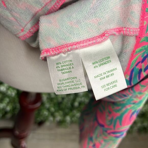 Lilly Pulitzer UPF 50+ Skipper Popover Pink Sunset Coco Breeze - Picture 11 of 14